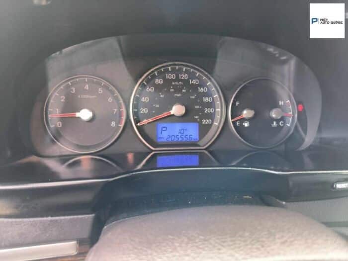 Hyundai Santa Fe GL – Image 12