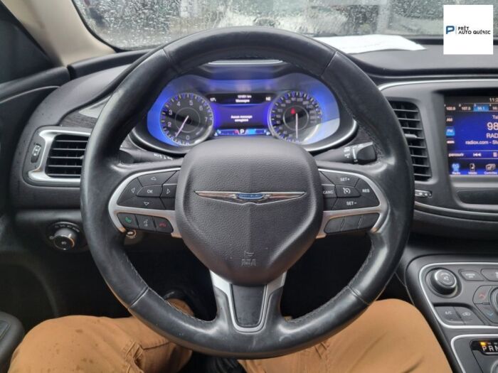 Chrysler 200 C – Image 11