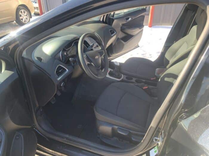Chevrolet Cruze LS – Image 7