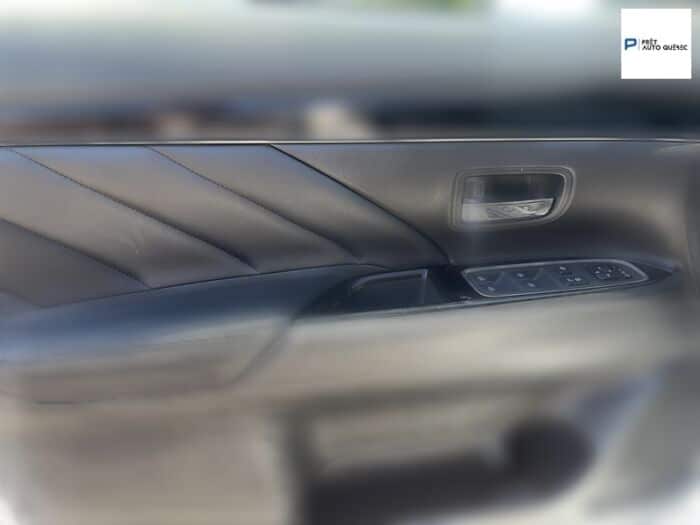 Mitsubishi Outlander PHEV SE S-AWC ANGLE MORT/CARPLAY/SIEGE CHAUFFANT – Image 15