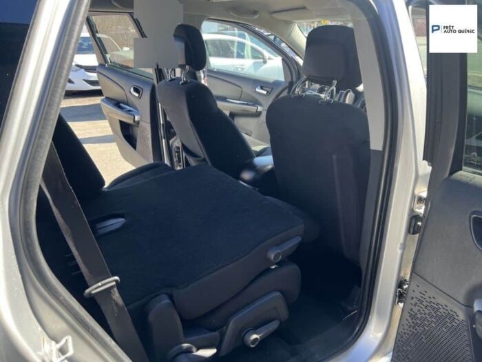 Dodge Journey SXT – Image 11
