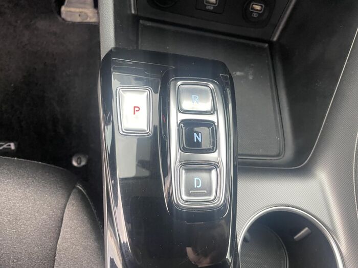 Hyundai Sonata 2.5L Preferred BLUETOOTH CAMÉRA SIÈGES CHAUFFANT – Image 23
