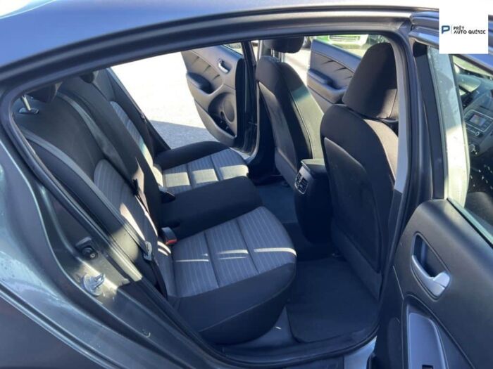 KIA Forte LX – Image 10