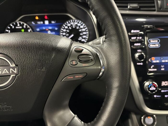 Nissan Murano Édition minuit TI BLUETOOTH TOIT CUIR GPS – Image 24