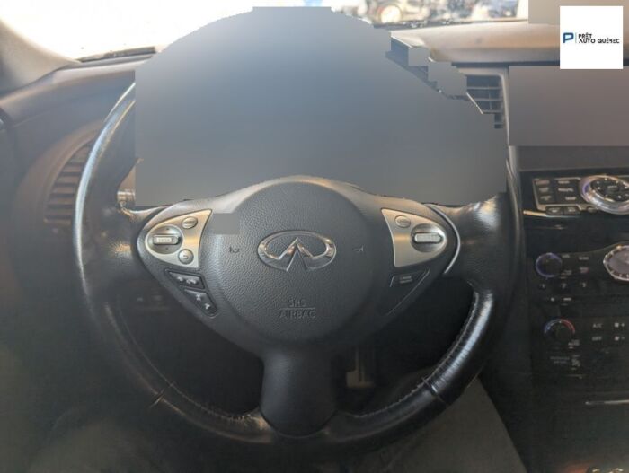 Infiniti QX70 Premium – Image 15