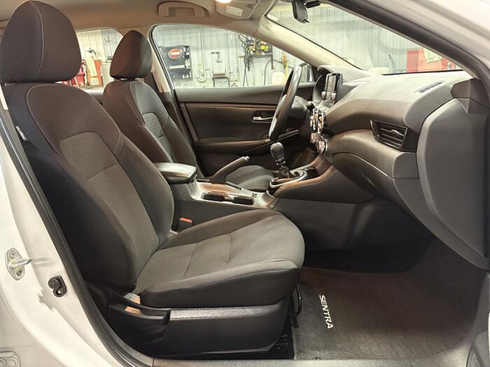 Nissan Sentra S BM BLUETOOTH CAMÉRA BAS KILOMÉTRAGE – Image 34