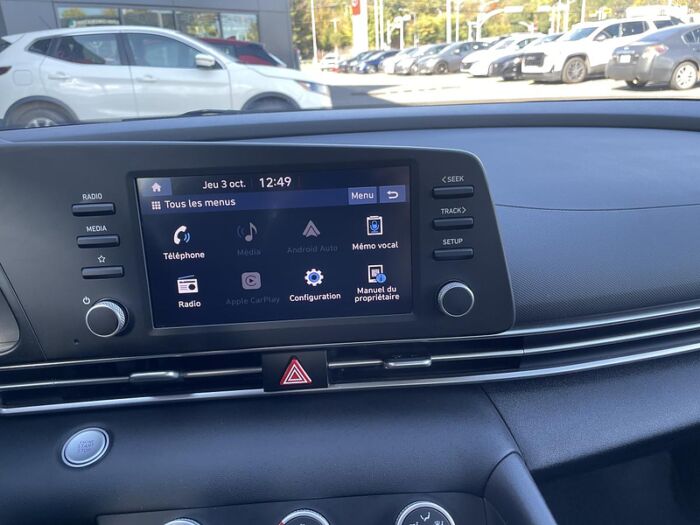 Hyundai Elantra Preferred IVT BLUETOOTH CAMÉRA SIÈGES CHAUFFANT – Image 26