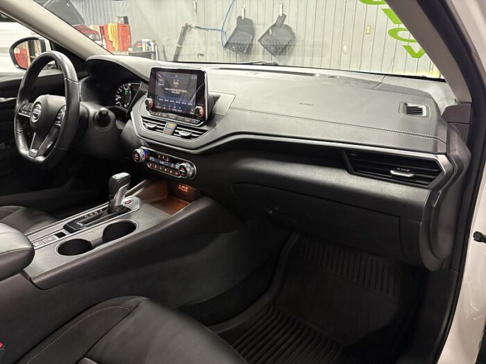 Nissan Altima 2.5 SV AWD BLUETOOTH TOIT CAMÉRA BAS KILOMÈTRE – Image 37
