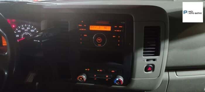 Nissan NV 2500 - – Image 8