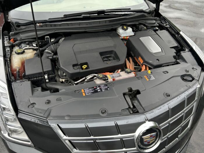 Cadillac ELR - – Image 11
