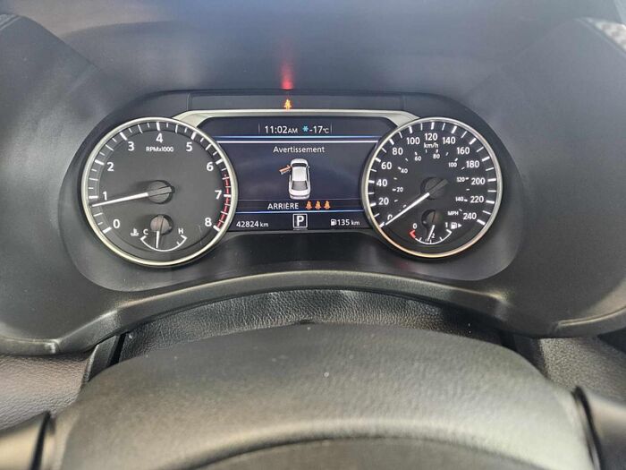 Nissan Sentra SR, TOIT OUVRANT, AUTO, A/C, GARANTIE – Image 17