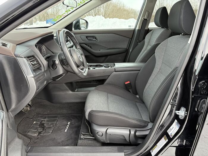 Nissan Rogue S TI BLUETOOTH CAMÉRA SIÈGES CHAUFFANT – Image 11