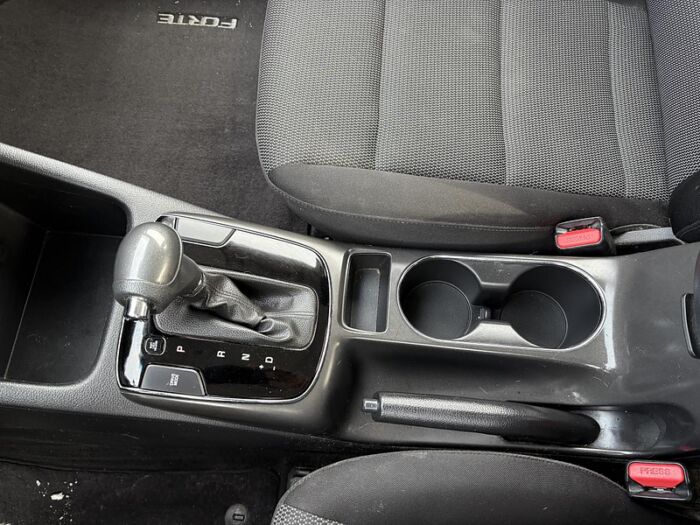 Kia Forte LX BAS KILOMÉTRAGE RÉGULATEUR DE VITESSE – Image 35