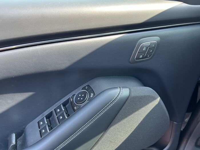 Ford mach-e Sélect – Image 8