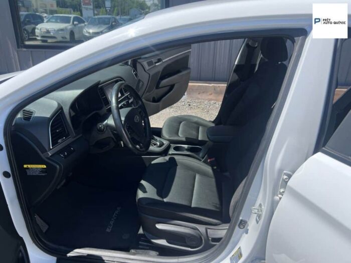 Hyundai Elantra GL – Image 7