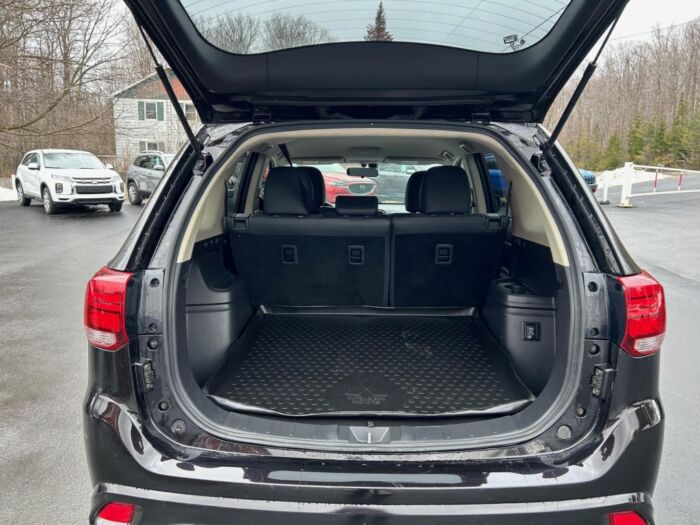 Mitsubishi Outlander - – Image 7