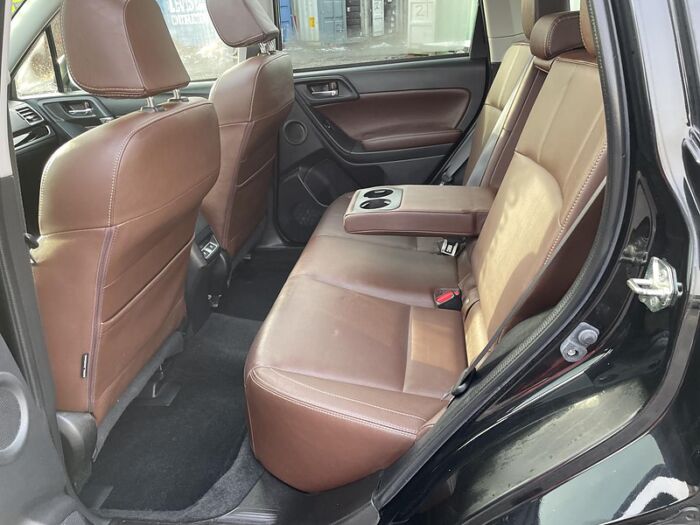 Subaru Forester 2.5i Limited CVT avec groupe EyeSight/TRES PROPRE – Image 19