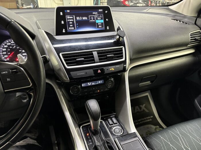 Mitsubishi Eclipse Cross SE S-AWC BLUETOOTH CAMÉRA SIÈGES CHAUFFANT – Image 35