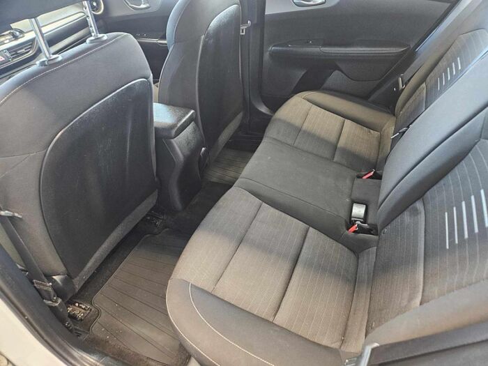 Kia Forte LX – Image 19