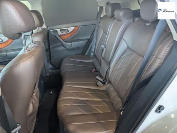 Infiniti QX70 Premium – Image 23
