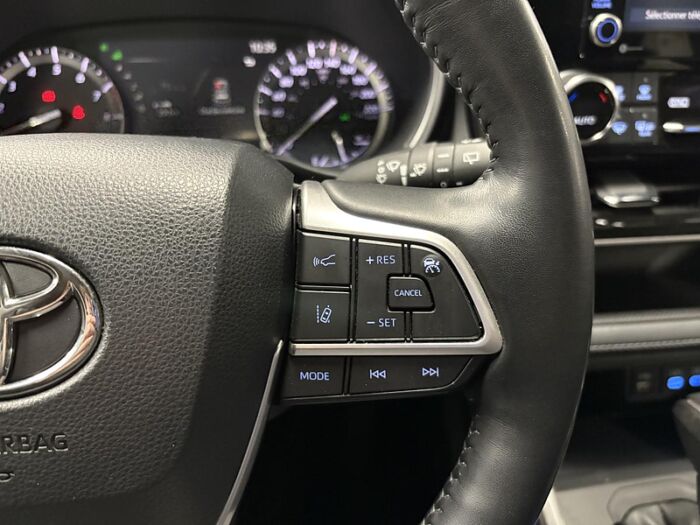 Toyota Highlander XLE TI BLUETOOTH CUIR TOIT CAMÉRA  GPS – Image 23