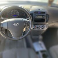 Hyundai Elantra GL – Image 9