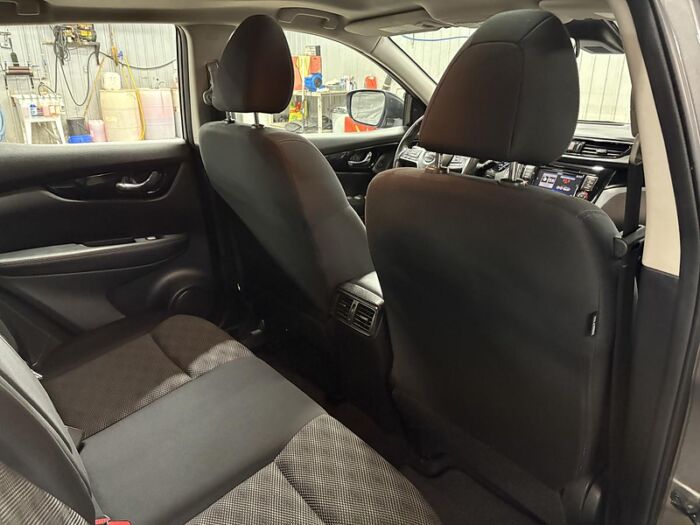 Nissan Qashqai SV – Image 26