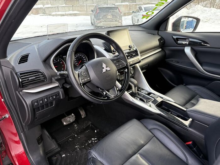 Mitsubishi Eclipse Cross GT S-AWC BLUETOOTH CUIR TOIT CAMÉRAS 360 GPS – Image 15