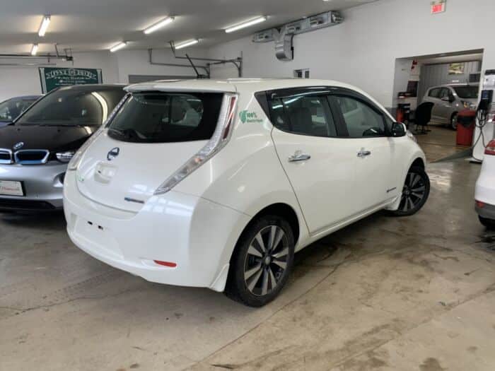 Nissan Leaf - – Image 15