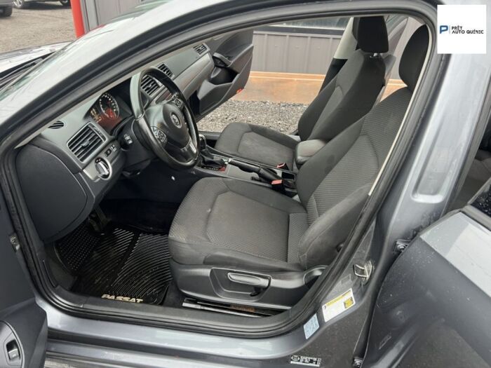 Volkswagen Passat Trendline – Image 7