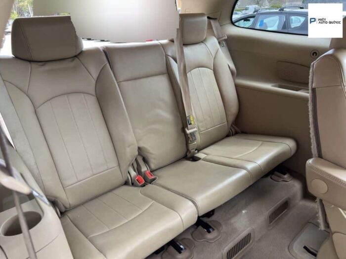 Buick Enclave CXL – Image 13