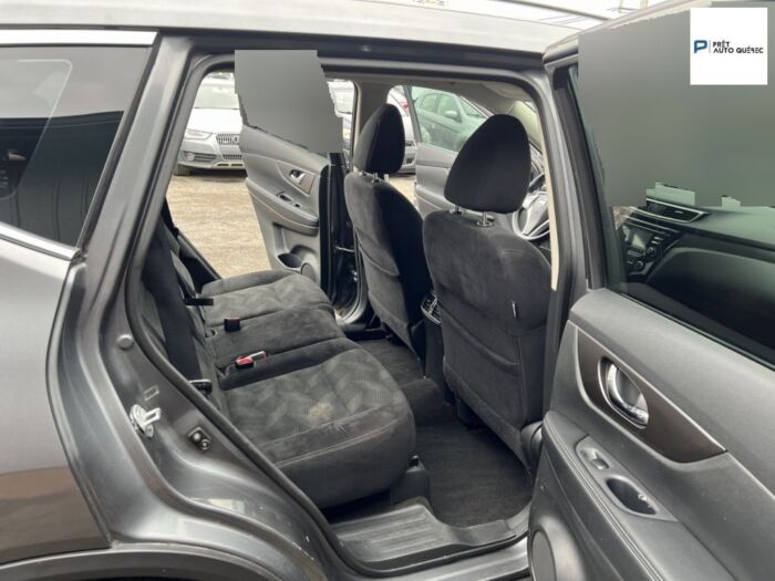 Nissan Rogue S – Image 11