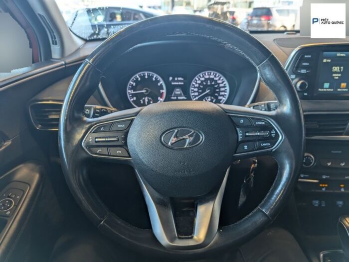 Hyundai Santa Fe Essential – Image 12