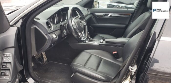 Mercedes-Benz C-Class C 300 - Image 6