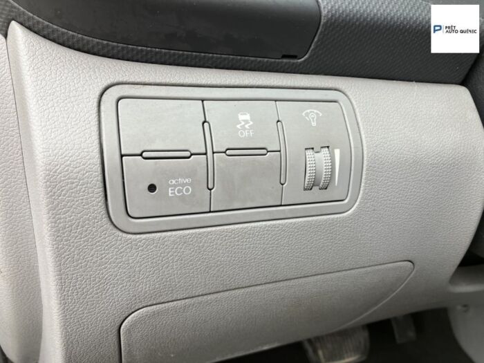 Hyundai Accent GL – Image 16