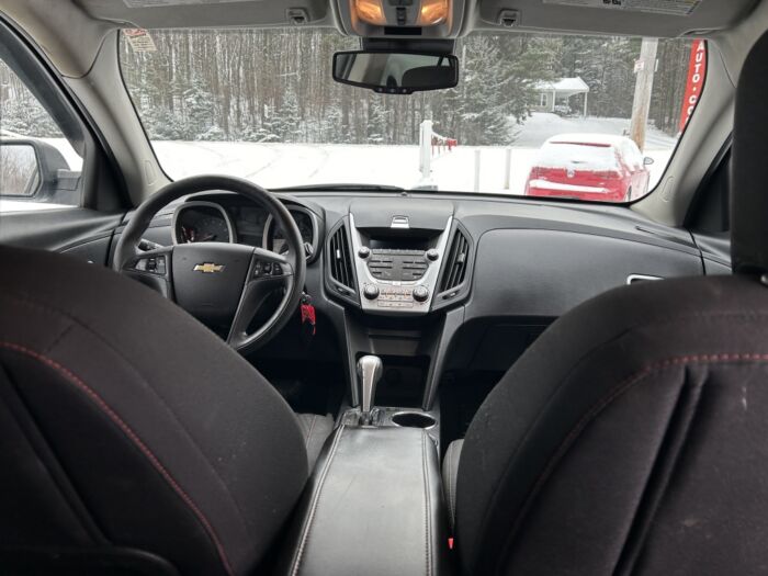Chevrolet Equinox LS – Image 4