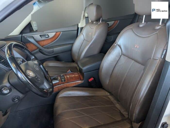 Infiniti QX70 Premium – Image 11
