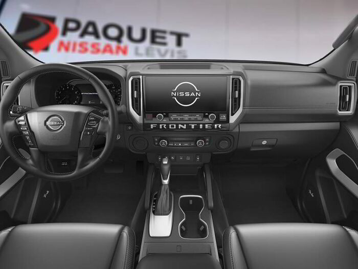 Nissan Frontier Crew Cab Sl – Image 4