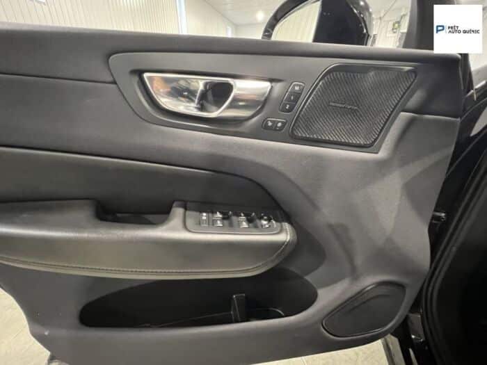 Volvo XC60 Momentum – Image 6