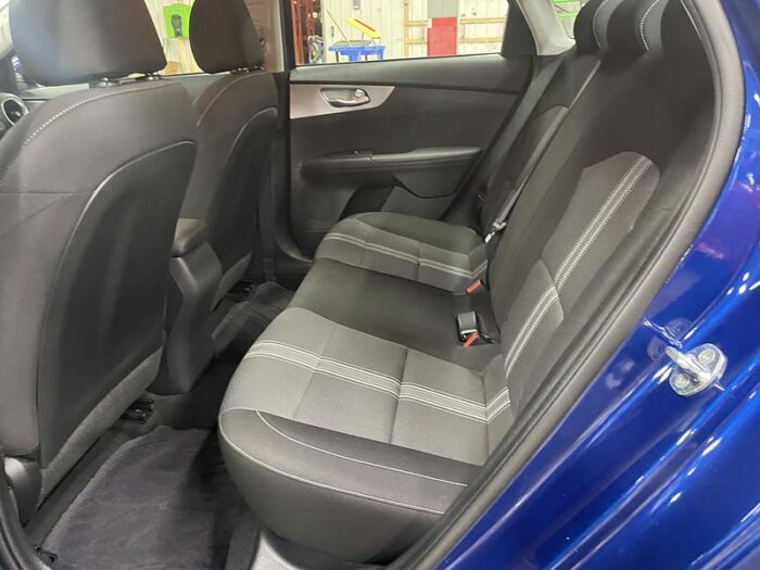 Kia Forte LX BLUETOOTH CAMÉRA SIÈGES CHAUFFANT – Image 14