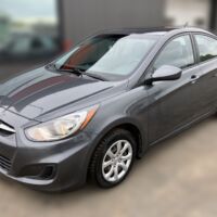 Hyundai Accent GL - Image 3