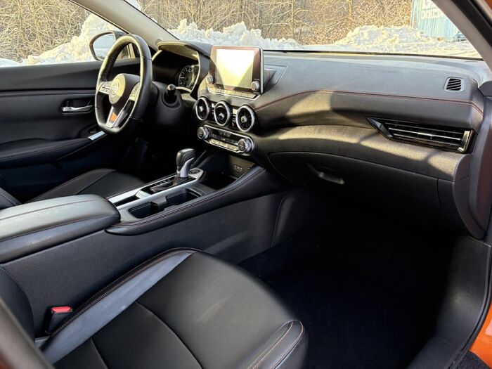 Nissan Sentra SR PRIVILÈGE BLUETOOTH TOIT CUIR  CAMÉRAS 360 – Image 31