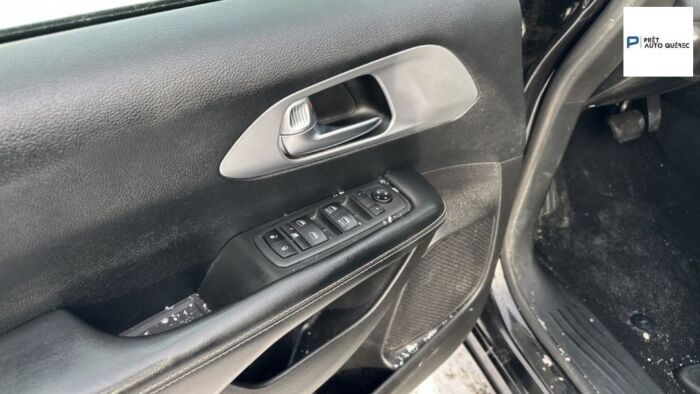 Chrysler Pacifica Hybrid Touring-L – Image 10