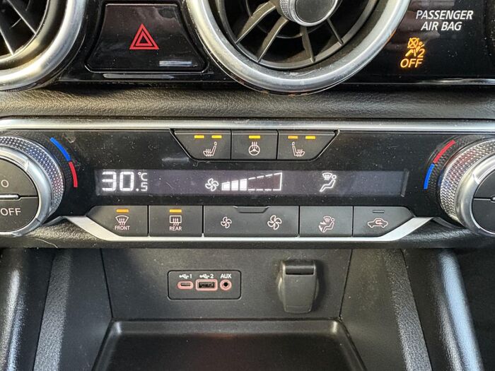 Nissan Sentra SR PRIVILÈGE BLUETOOTH TOIT CUIR  CAMÉRAS 360 – Image 37