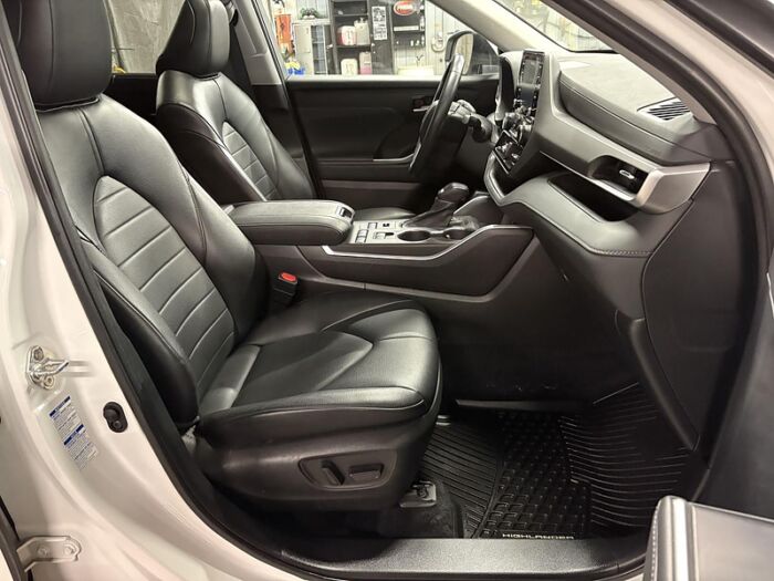 Toyota Highlander XLE TI BLUETOOTH CUIR TOIT CAMÉRA  GPS – Image 39
