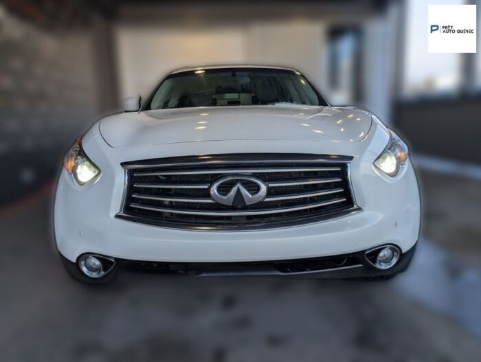 Infiniti QX70 Premium – Image 4