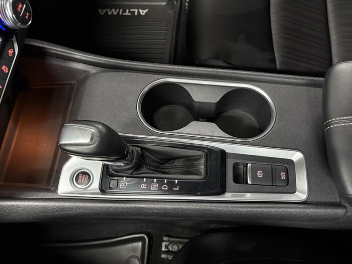 Nissan Altima 2.5 SV AWD BLUETOOTH TOIT CAMÉRA BAS KILOMÈTRE – Image 40
