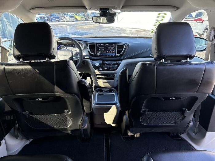 Chrysler Pacifica Touring L TA BLUETOOTH SIÈGES CHAUFFANT CAMÉRA – Image 32