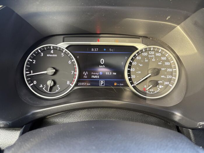 Nissan Sentra SR PRIVILÈGE BLUETOOTH TOIT CUIR  CAMÉRAS 360 – Image 18
