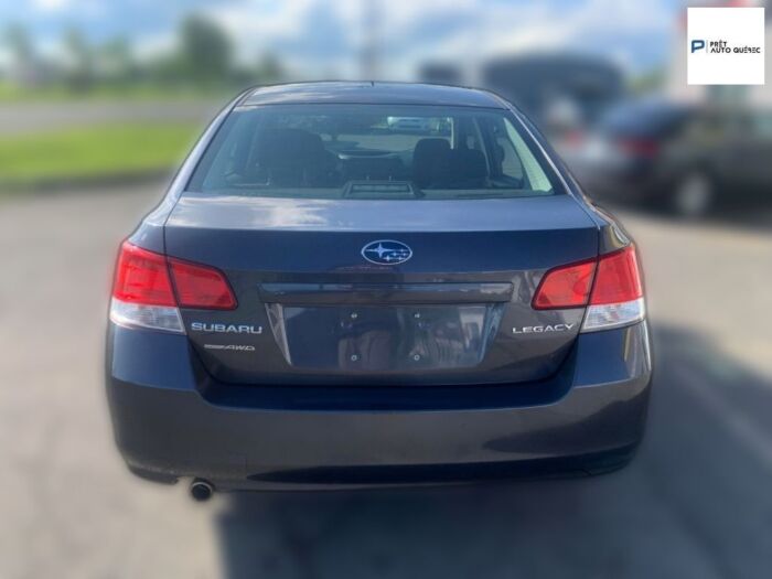 Subaru Legacy 2,5i - Image 9